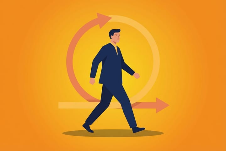 Beslutsam person i rörelse framåt med cirkulär pil som symboliserar en beslutscykel